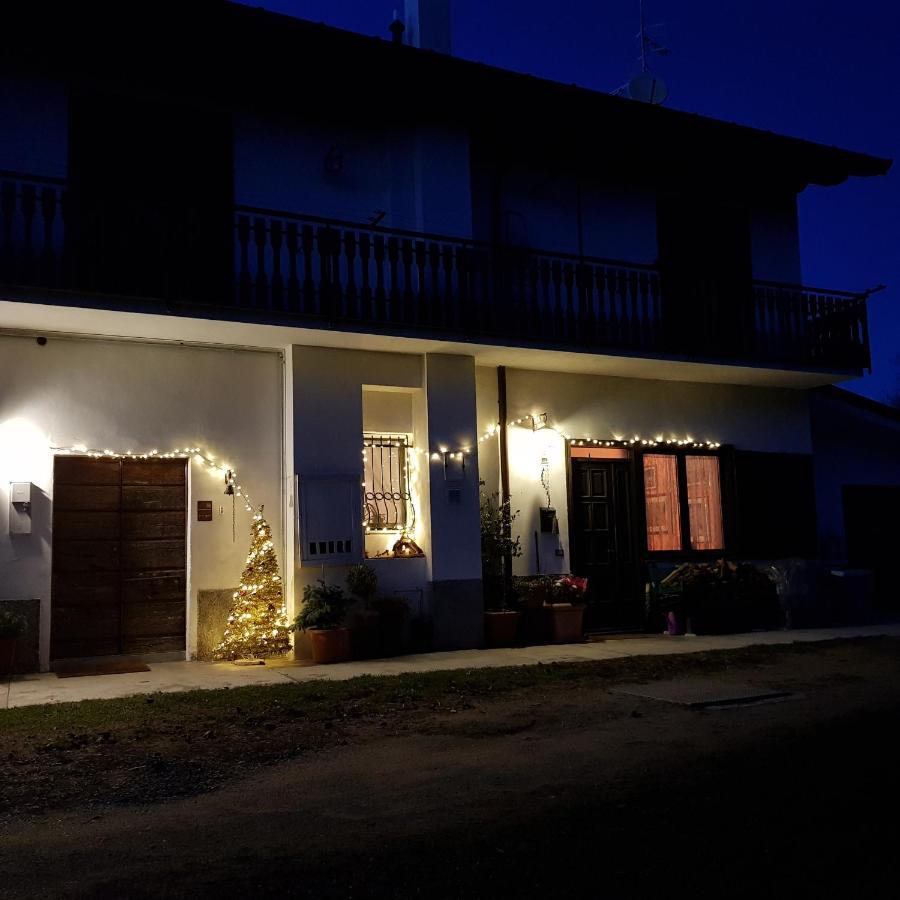 Il Casolare Del Medio Olona Bed and Breakfast Fagnano Olona Eksteriør billede