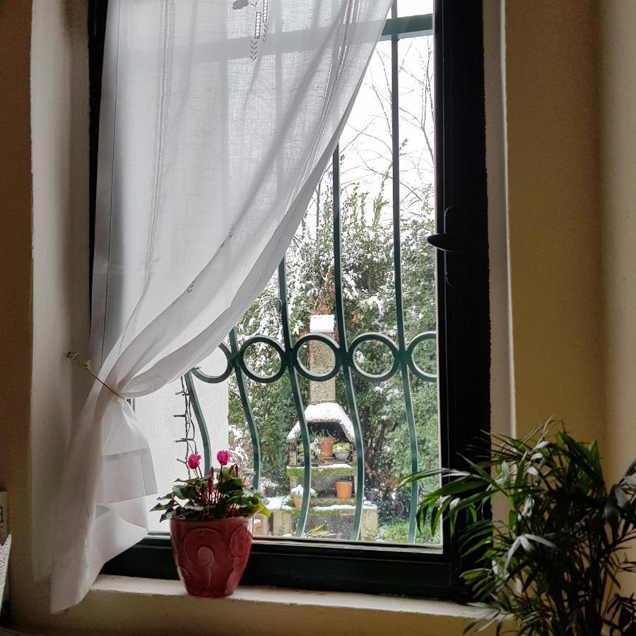 Il Casolare Del Medio Olona Bed and Breakfast Fagnano Olona Eksteriør billede