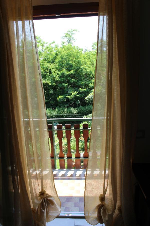 Il Casolare Del Medio Olona Bed and Breakfast Fagnano Olona Eksteriør billede