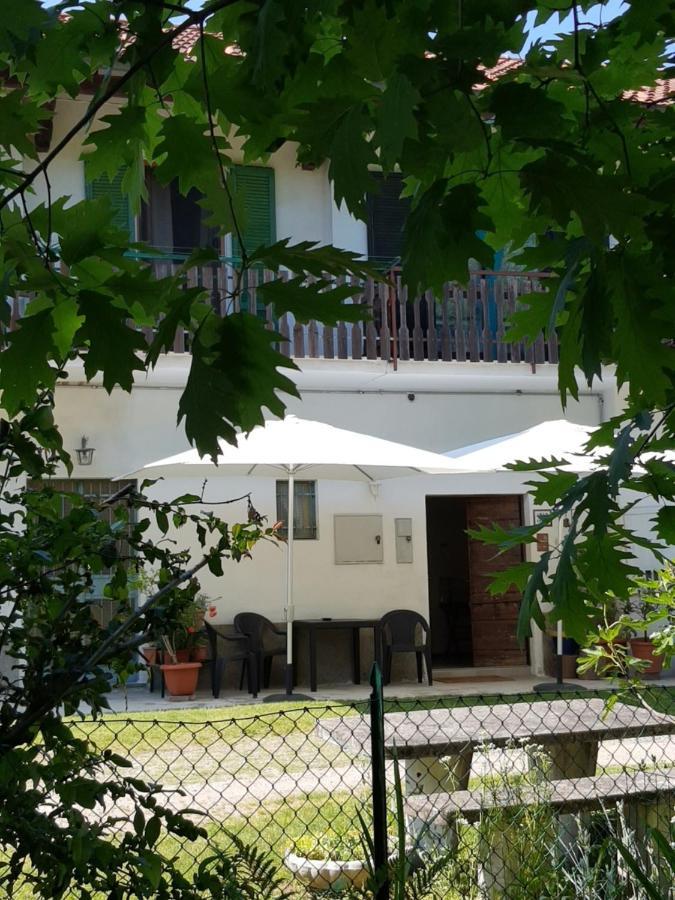 Il Casolare Del Medio Olona Bed and Breakfast Fagnano Olona Eksteriør billede
