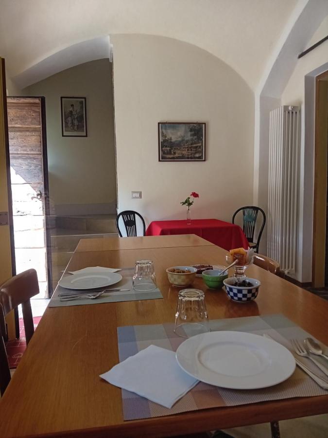 Il Casolare Del Medio Olona Bed and Breakfast Fagnano Olona Eksteriør billede
