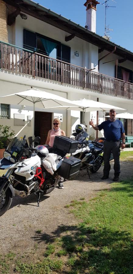 Il Casolare Del Medio Olona Bed and Breakfast Fagnano Olona Eksteriør billede